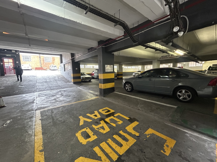 To Let Commercial Property for Rent in Woodstock Western Cape
